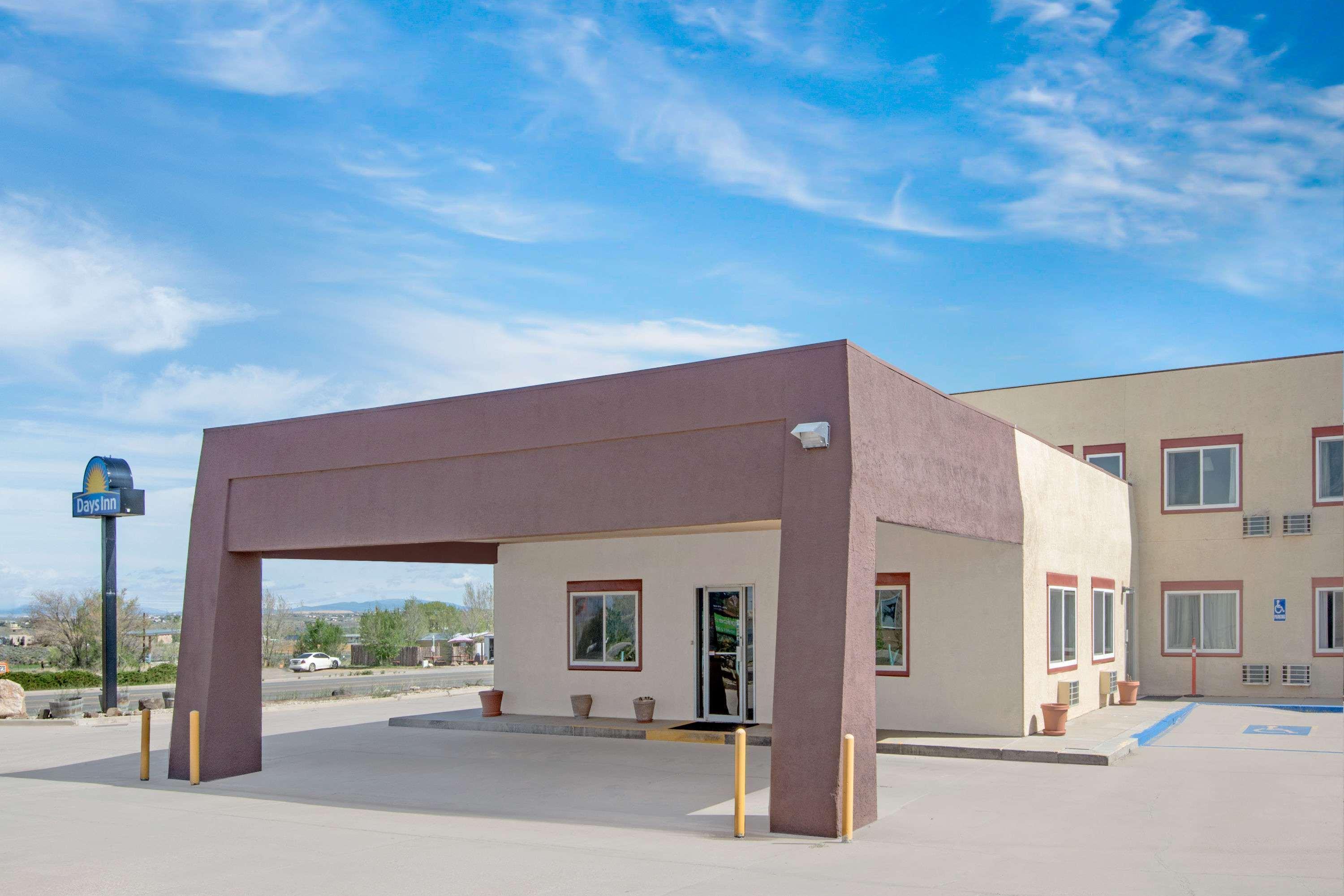 Days Inn By Wyndham Taos Exterior foto