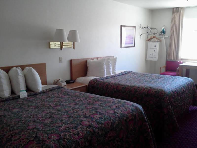 Days Inn By Wyndham Taos Exterior foto